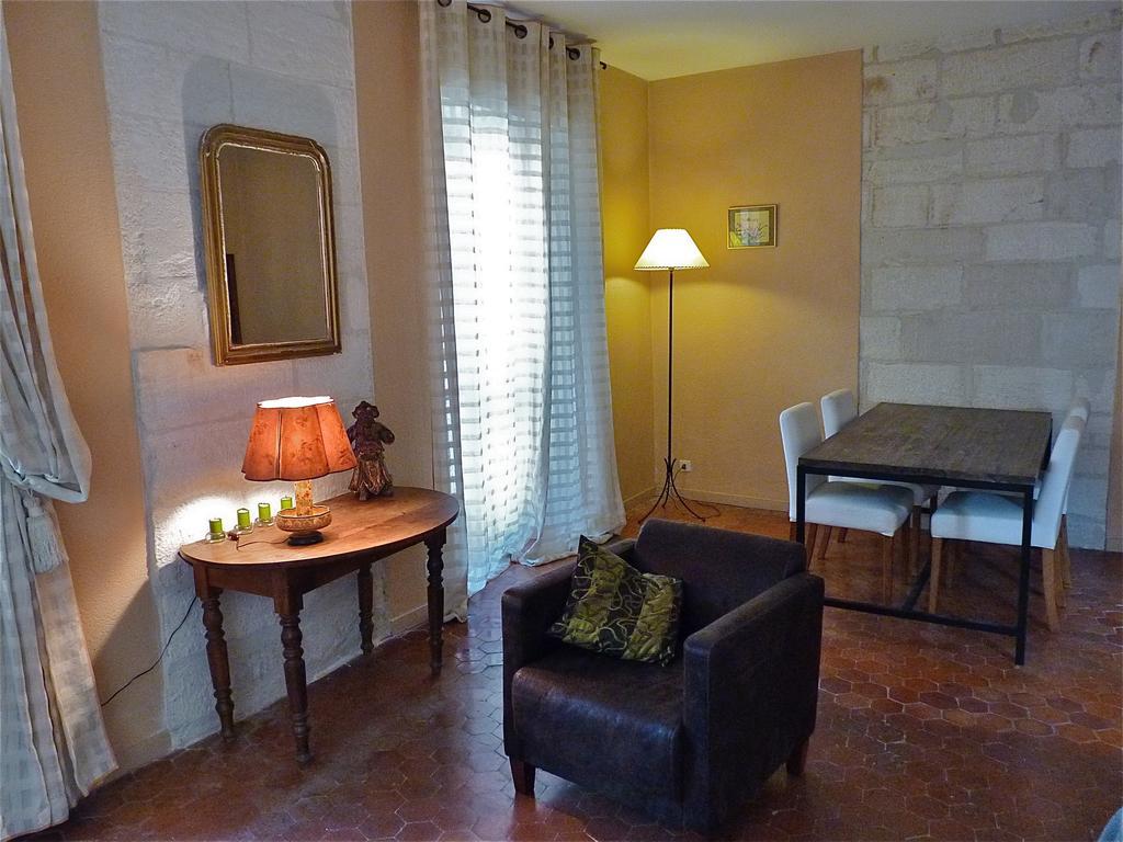 Appartement Petite Saunerie Avignon Szoba fotó